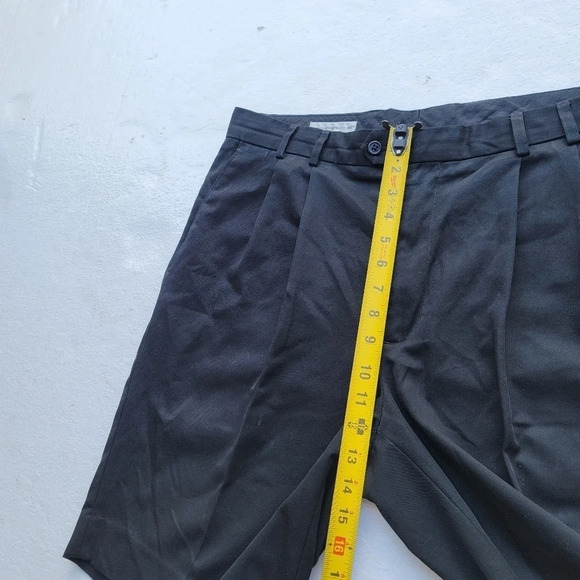 Cutter & Buck CB Drytec LUXE Shorts Mens Black Pleated Golf Shorts Sz 36 - Picture 4 of 7